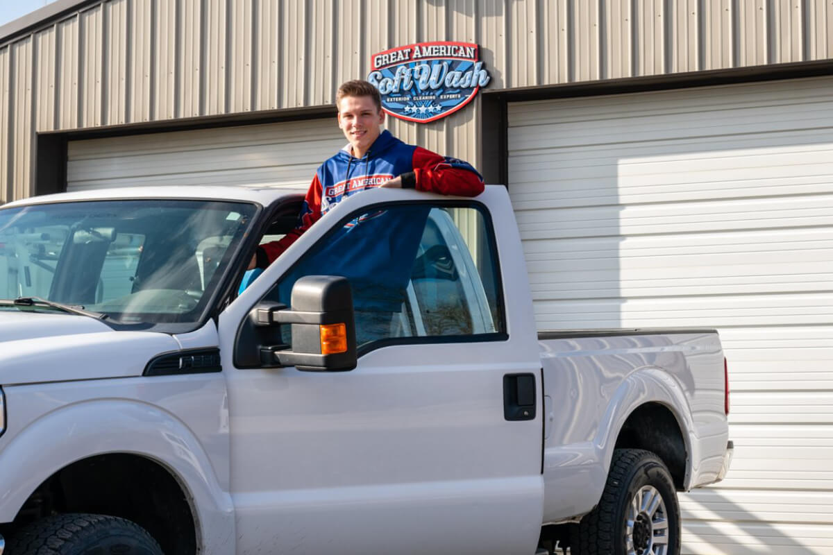 expert pressure washing company contractor in Indian Hill oh