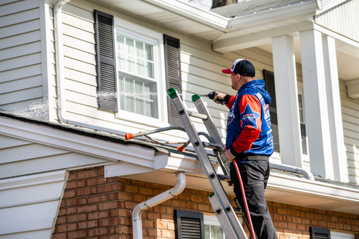 roof washing service Mason, OH